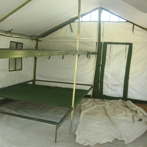 Tente en toile à structure en acier pour 12 personnes, quatre saisons, avec lits superposés, résistante à la neige et pliable, imperméable et coupe-vent, pour le camping en plein air - Product Image 4