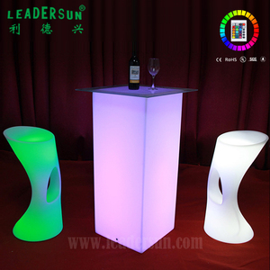 Quầy Bar Nhựa Đứng Đồ Nội Thất Quán Cà Phê <span class=keywords><strong>LED</strong></span> <span class=keywords><strong>Cube</strong></span> Bar Bàn <span class=keywords><strong>Cocktail</strong></span> 110Cm - Product Image 4