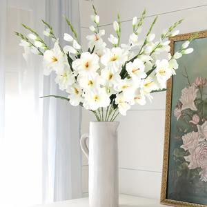 <span class=keywords><strong>Bouquet</strong></span> de 8 fleurs artificielles de gladiolus et d'orchidées |   Fleurs blanches et feuillage vert, tiges réalistes sans entretien pour les mariages - Product Image 6