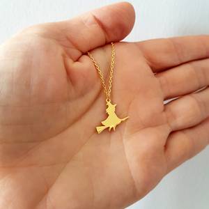 Mujeres Halloween <span class=keywords><strong>Bruja</strong></span> Collares <span class=keywords><strong>Bruja</strong></span> PVD 18K Oro Plata <span class=keywords><strong>Bruja</strong></span> voladora <span class=keywords><strong>en</strong></span> La <span class=keywords><strong>escoba</strong></span> Encanto Collar Regalo - Product Image 2