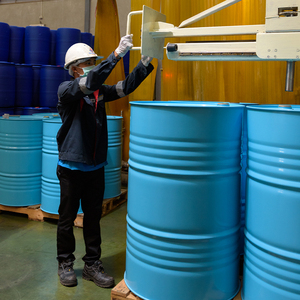 ราคาที่เหมาะสมกลั่นกลีเซอรีน99.7% BP/USP เกรดที่มีใบรับรองมาตรฐาน (กลองเหล็กบรรจุภัณฑ์) - Product Image 6