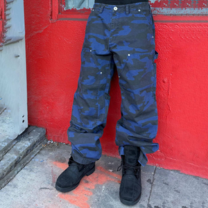 Pantalon cargo jogger pour homme, coupe droite, robuste, bleu camouflage, multi-poches, vintage, pour l'extérieur, avec design - Product Image 2