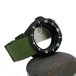 Bracelet de montre SKX007 en caoutchouc vulcanisé vert avec boucle solide, trous de 1,8 mm et 2,5 mm, largeur de 22 mm - Product Image 1