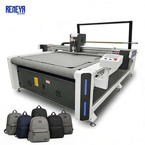 Machine de découpe de tissu en rouleau d'isolation thermique acoustique REMEYA avec moteur et PLC pour fibres non tissées - Product Image 1