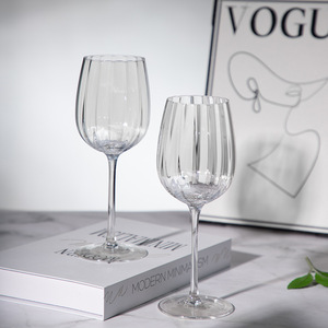 Gobelet européen vintage en <span class=keywords><strong>verre</strong></span> cristal <span class=keywords><strong>verre</strong></span> <span class=keywords><strong>à</strong></span> vin bordeaux coloré motif vertical pour les mariages ménages comprend le mariage - Product Image 2