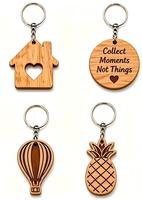 Groothandel Hoge Kwaliteit Gratis Monster Ecologisch Houten Sleutelhanger met Houtnerf en Houtsnijwerk voor Promotionele Geschenken