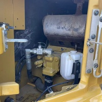 Mini-excavatrice d'occasion 7,5 tonnes CAT 307.5, qualité japonaise, design compact Caterpillar avec godet, certifiée CE, vente chaude