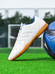 <span class=keywords><strong>Scarpe</strong></span> <span class=keywords><strong>da</strong></span> Futsal Nere e Bianche IC - Tacchetti <span class=keywords><strong>da</strong></span> <span class=keywords><strong>Calcio</strong></span> Traspiranti ad Asciugatura Rapida con Suola Piatta <span class=keywords><strong>per</strong></span> Allenamento Quotidiano OEM/ODM - Product Image 5