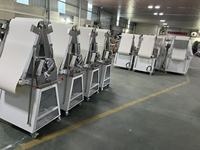Machine de laminage de pâte réversible automatique commerciale pain Croissant pâtisserie rouleau lamineur pour boulangerie