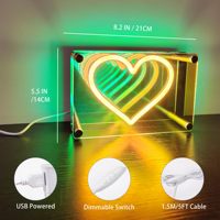Lampe à LED en forme de cœur à mille couches de miroirs, lampe de table à LED Infinity pour une décoration romantique de fête à la maison