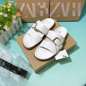 ZAZ - Sandalias Planas de Diseño de Lujo, Mocasines Personalizados con Hebillas Metálicas, Zapatos de Moda para Mujer - Product Image 4