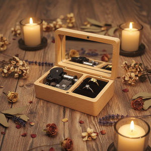 Boîte à <span class=keywords><strong>musique</strong></span> personnalisée en panneau de densité Yiyu, manivelle, mécanisme 8 tons, durée sonore 30s, support de bague de demande en mariage, cadeau Saint-Valentin - Product Image 5