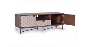 Meuble TV en bois massif d'inspiration patrimoniale, mettant en valeur des panneaux avant sculptés à la main et offrant une organisation spacieuse pour le salon - Product Image 6