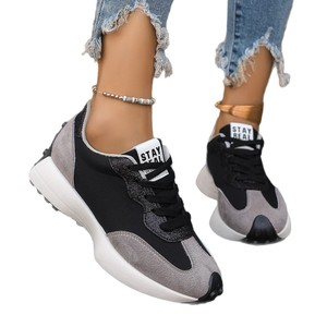 Chaussures de marche décontractées <span class=keywords><strong>à</strong></span> plateforme respirantes tendance pour femmes 2026 - Baskets classiques polyvalentes antidérapantes (vente en gros d'usine) - Product Image 5
