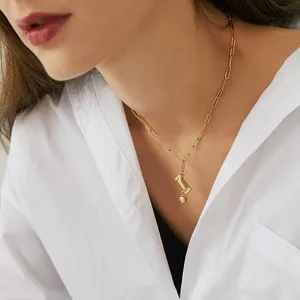 Women's Unique Texture Romantic Candy Peach Heart Collarbone Chain Necklace 18K Gold Titanium Steel Plated Stainless Steel