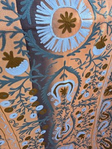 Couverture Kantha Suzani en coton faite à la main, brodée, textile ouzbek, décoration murale, décoration bohème pour la maison - Product Image 1