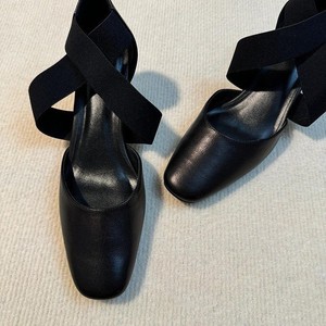 Cross-Strap Casual Hollow-Heel Ballet Pumps Retro Versatile 2026 New Style <b>Closed</b>-<b>Toe</b> <b>Sandals</b> with Straps - Product Image 4