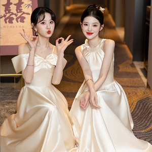 Satin Bridesmaid Dresses Champagne Color A-Line Scoop Neck Natural Waistline Simple Style For Wedding Party - Product Image 2