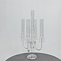 Porte-bougie en cristal transparent à 8 bras avec fleurs pour les centres de table de mariage et de fête