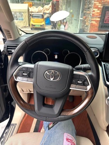 Auto Usado <span class=keywords><strong>Toyota</strong></span> <span class=keywords><strong>LC300</strong></span> 2021, 3.5T, 4x4, SUV, 15000 km, Pintura Original, Volante a la Izquierda, <span class=keywords><strong>Precio</strong></span> de Mayoreo, Listo para Enviar - Product Image 6