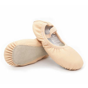 Chaussures de <span class=keywords><strong>danse</strong></span> ballet souples sans lacets SPS en gros pour femmes, dessus en cuir à lacets, semelle en daim - Product Image 1