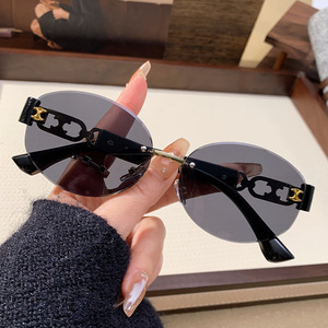 Women's Oversized <b>Square</b> <b>Sunglasses</b> Black PC <b>Frame</b> UV400 Protection For Outings Cycling Driving Parties - Product Image 1