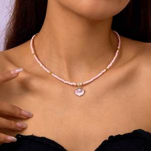 Collier d'été minimaliste en perles Miyuki pour femme, avec pendentif coquillage, bijou de mode océanique - Product Image 3