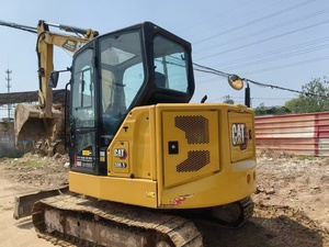 Excavadora Compacta CAT 306.5 con Cabina Cerrada, Peso Operativo de 6 Toneladas, Capacidad de Excavación de 0.12m³ - Product Image 3