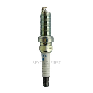 Bougie d'allumage NGK Iridium, pièces d'origine 91121 ILKAR7J7G pour Volvo S90L 2024, <span class=keywords><strong>V60</strong></span> (19-) <span class=keywords><strong>2023</strong></span>, OEM, 31673604, 24112548 - Product Image 3