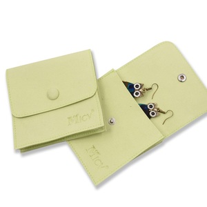 Tùy Chỉnh In Nhung Phong Bì Đồ Trang Sức Pouch Bao Bì Quà Tặng Vòng Túi Nắp Nút Với Nút - Product Image 2