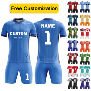 Uniforme de Fútbol Personalizado con Logotipo, Patrón y Números, Transpirable, de Alta Elasticidad y Secado Rápido para Entrenamiento de Equipos Masculinos - Product Image 1