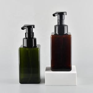 Dispensador de Jabón Espumoso Cuadrado de 450 ml (15 oz), Botella de Plástico Ámbar Recargable con Bomba de Espuma para Jabón Líquido, Champú y Gel de Baño - Product Image 1