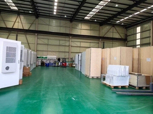 Industrial Battery Outdoor 1MWh 500KWH Cabinets Integrated BESS Solar Battery <b>Energy</b> <b>Storage</b> <b>System</b> Cooling <b>System</b> - Product Image 3