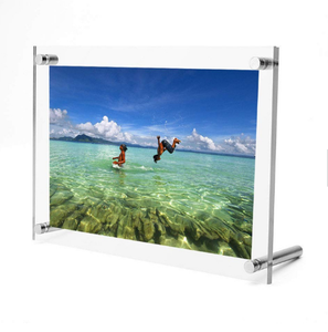Cadre photo flottant en acrylique avec kit de vis et support mural - Product Image 4