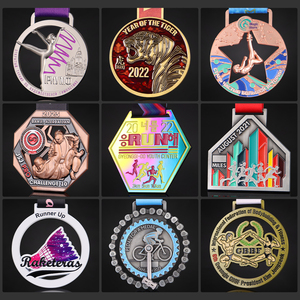 Großhandel Günstige Design Ihre eigene leere Zink legierung 3D Gold Award Marathon Laufen Custom Metal Sport Medaille - Product Image 2