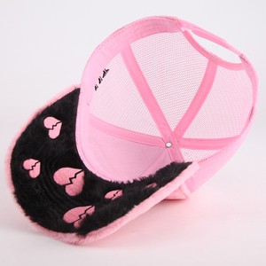 도매 사용자 정의 로고 디자이너 가짜 토끼 모피 5 패널 트럭 운전사 모자 겨울 모피 메쉬 트럭 운전사 모자 - Product Image 6