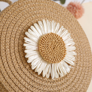 <span class=keywords><strong>Sac</strong></span> à bandoulière rond en paille tressée avec fermeture éclair, motif floral, idéal pour la plage et les vacances, pour fille - Vente en gros - Product Image 4