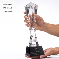 Nouveau trophée en cristal torsadé, design coloré haut de gamme, cadeau souvenir de reconnaissance pour les employés d'entreprise