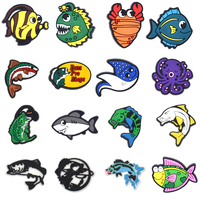 Vente chaude en gros de breloques de chaussures fines en forme de poisson pour sabots, sacs, bracelets, cadeaux DIY, accessoires de breloques de chaussures en PVC