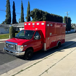 Véhicules d'urgence Horton Ford Ambulance - Product Image 1