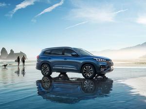Chery Tiggo 8 230Tci Turbo <span class=keywords><strong>Automatique</strong></span> Édition Luxe 5 Places SUV d'<span class=keywords><strong>occasion</strong></span> de taille moyenne avec sièges en cuir Pneus R18 Volant à gauche - Product Image 5