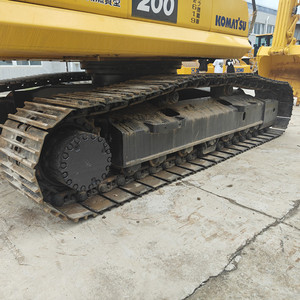 รถขุดไฮดรอลิกมือสอง Komatsu PC200 pc300 PC220-8 PC240 pc400 คุณภาพดี สภาพเยี่ยม รุ่นปี 2018 เครื่องยนต์ผ่านการทดสอบแล้ว - Product Image 3