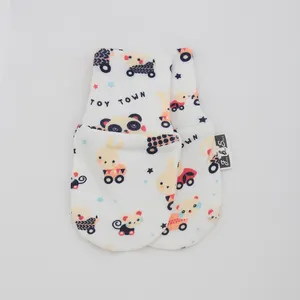 Cute Hot Selling Unisex Print Wholesale Cotton Newbron Infant 4Season Soft Bamboo Baby Mittens