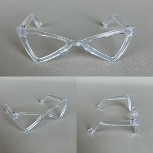 Gafas de sol con montura triangular blanca, accesorios de plástico para muñecas a escala 1:6, gafas de sol triangulares para muñecas de 8cm de ancho - Product Image 2
