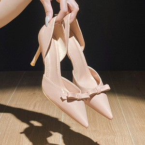 2025 Autumn New Arrivals Women's Stiletto Pointed <b>Toe</b> Patent <b>Leather</b> Bow Hollow-out <b>Closed</b>-<b>toe</b> <b>Sandals</b> Korean-style High Heels - Product Image 2