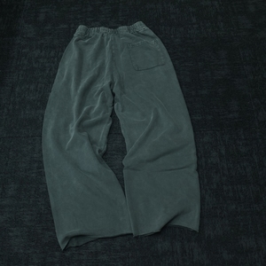 <b>Men's</b> High Quality Oversized Heavyweight Cargo Sweatpants Straight Leg Baggy Casual Sporty Pants - Product Image 3