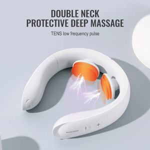 Masseur de cou EMS à 15 niveaux et 6 modes avec télécommande et indication vocale, masseur électrique portable pour le cou et les épaules avec fonction de chaleur pulsée - Product Image 3