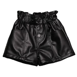 Autunno inverno nuovi pantaloncini in <span class=keywords><strong>pelle</strong></span> stile coreano da ragazza pantaloni alla moda in <span class=keywords><strong>pelle</strong></span> sintetica per abbigliamento esterno per bambini - Product Image 1