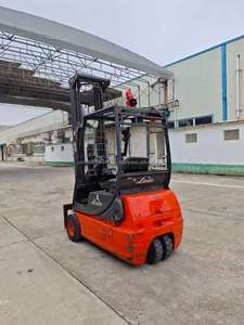 Chariot élévateur électrique Linde d'occasion d'Allemagne, 1,6 tonne, 6,2 mètres, en bon état de fonctionnement - Product Image 3