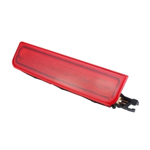 Luz de Freno LED de Tercera Parada para VW <span class=keywords><strong>Caddy</strong></span> 3 III 2K <span class=keywords><strong>2004</strong></span>-2015 Luz de Freno Trasera Lente Ahumado Rojo Luz de Freno de Alto Nivel - Product Image 2